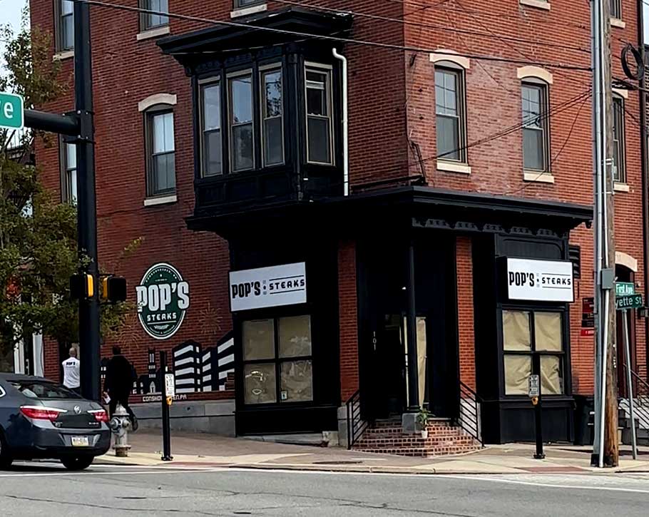 Pop's Steaks Exterior